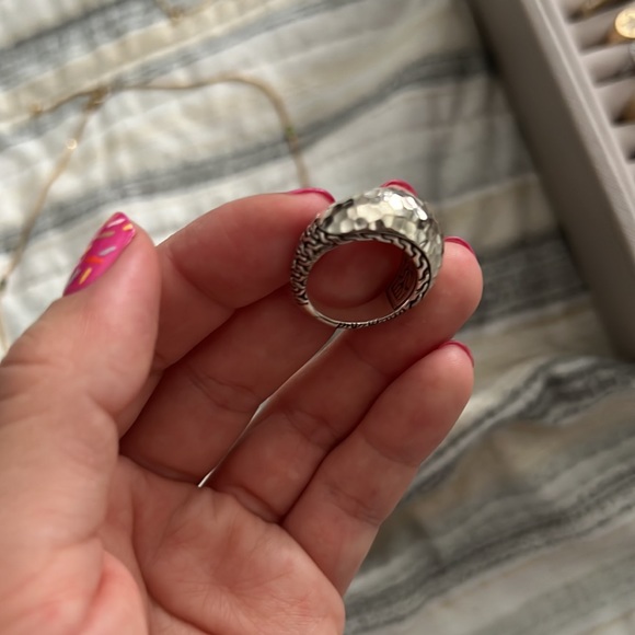 John Hardy Hammered Dome Ring - Picture 4 of 4